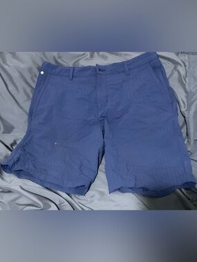Tommy Bahama Blue Golf Shorts Size 32